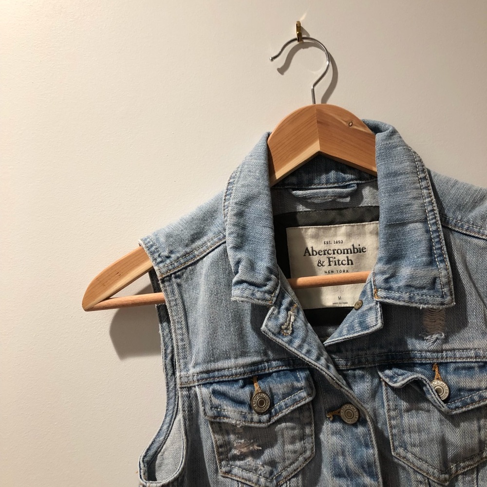 ABERCROMBIE & FITCH Jean Vest